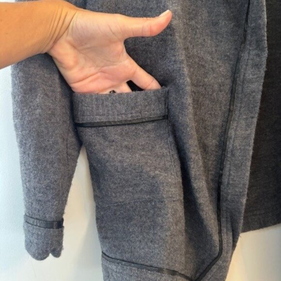 Scoop NYC 100% Wool Gray Waterfall Oversized Collar Cardigan - Picture 4 of 8